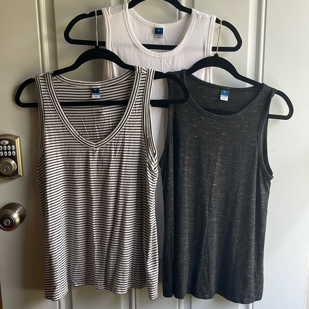 Old Navy Luxe tops, lot of 3, size small.